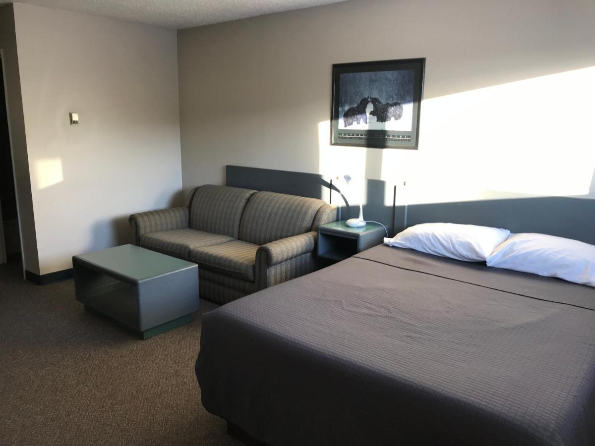 Plains Motor Inn Stettler 외부 사진