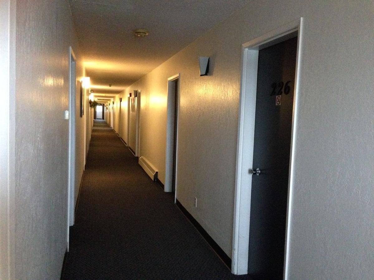 Plains Motor Inn Stettler 외부 사진