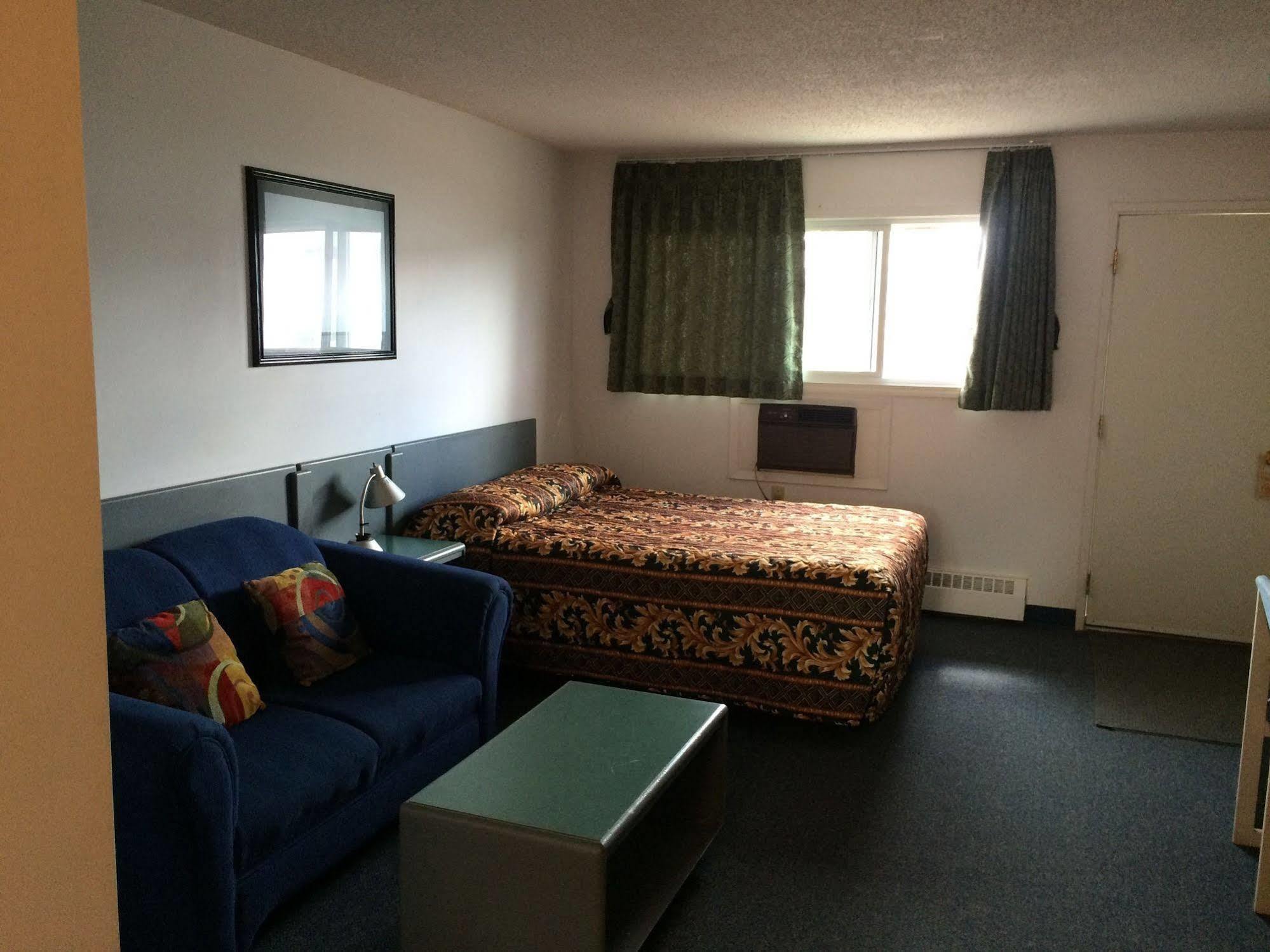 Plains Motor Inn Stettler 외부 사진